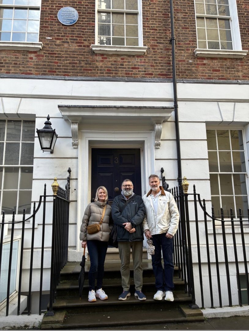 Private Rock and Roll Walking Tour